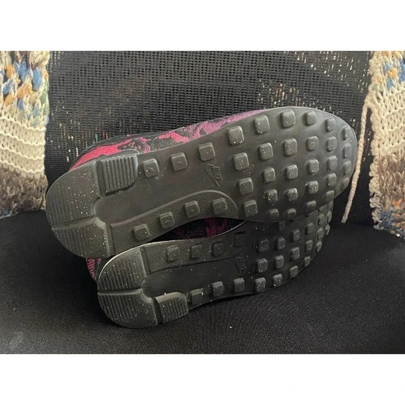 Nike  Womens Internationalist Athletic Black US 6 Lace-Up Sneakers Colorful - Picture 8 of 12